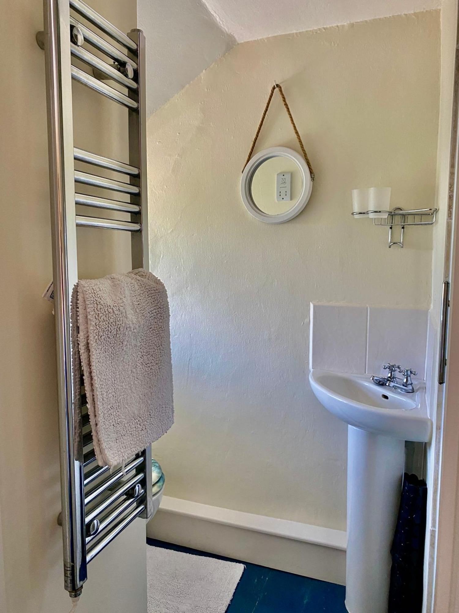 Froglets Apartment Tregoney ภายนอก รูปภาพ